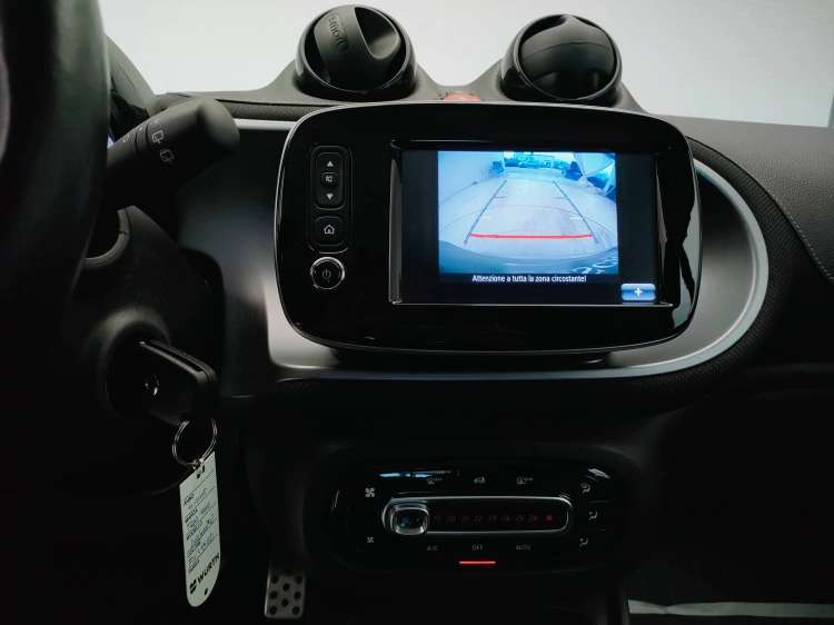 12 - smart fortwo Fortwo eq Lightrunner