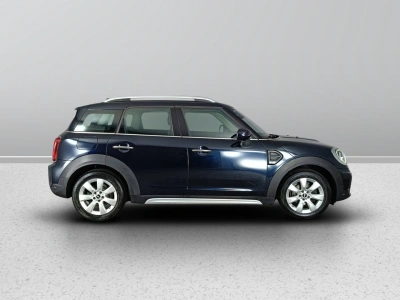 3 - MINI Countryman Cascioli Group
