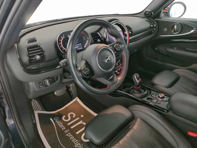 8 - MINI Cooper Cascioli Group