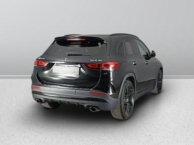 4 - Mercedes AMG GLA Cascioli Group