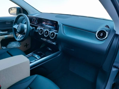 10 - Mercedes-Benz GLA Cascioli Group