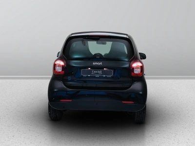 4 - smart fortwo Cascioli Group