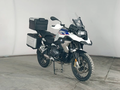 2 - BMW Motorrad GS Cascioli Group