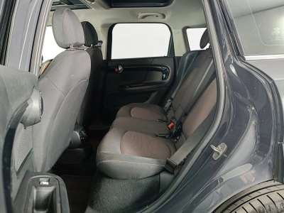 9 - MINI Countryman Cascioli Group