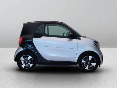 7 - smart fortwo Cascioli Group