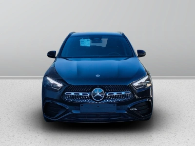 2 - Mercedes-Benz GLA Cascioli Group