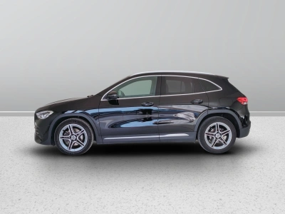 3 - Mercedes-Benz GLA Cascioli Group