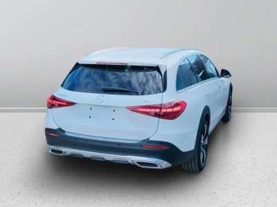 6 - Mercedes-Benz Classe C Cascioli Group
