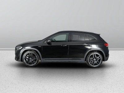 6 - Mercedes AMG GLA Cascioli Group