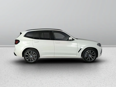 3 - BMW X3 Cascioli Group