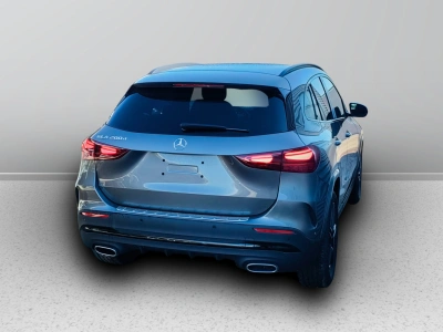 6 - Mercedes-Benz GLA Cascioli Group