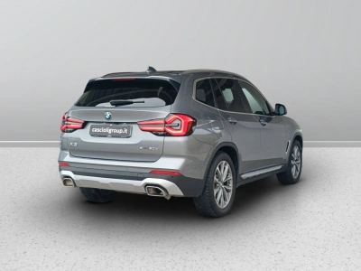 4 - BMW X3 Cascioli Group