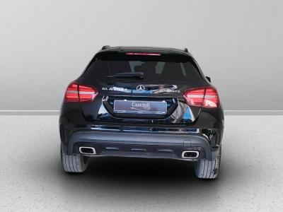 4 - Mercedes-Benz GLA Cascioli Group