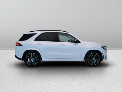 7 - Mercedes-Benz GLE Cascioli Group