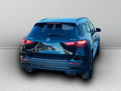 6 - Mercedes-Benz GLA Cascioli Group