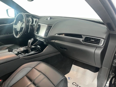 10 - Maserati Levante Cascioli Group