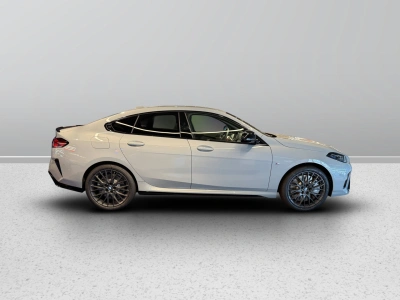 8 - BMW Serie 2 Cascioli Group