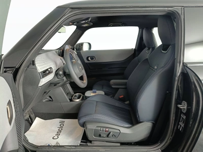 9 - MINI Cooper Cascioli Group