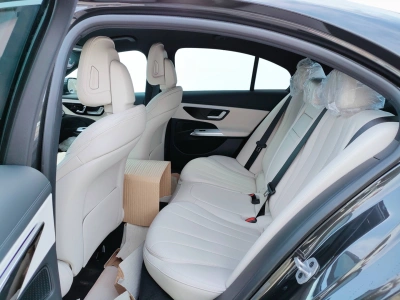 10 - Mercedes-Benz Classe E Cascioli Group