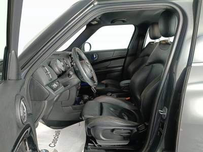 8 - MINI Countryman Cascioli Group