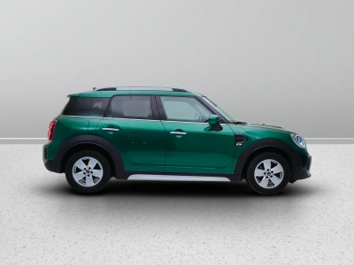 7 - MINI Countryman Cascioli Group