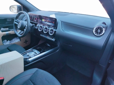 9 - Mercedes-Benz GLA Cascioli Group