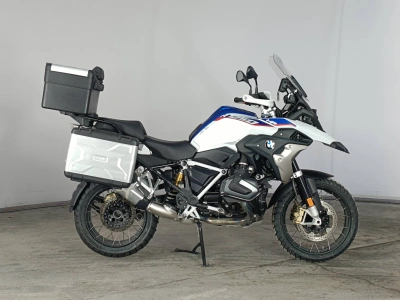 1 - BMW Motorrad GS Cascioli Group