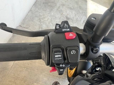 6 - BMW Motorrad nineT Cascioli Group