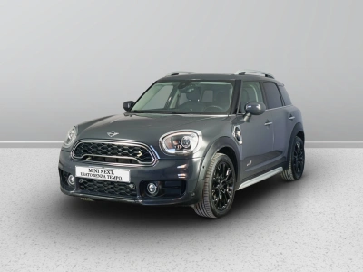 1 - MINI Countryman Cascioli Group