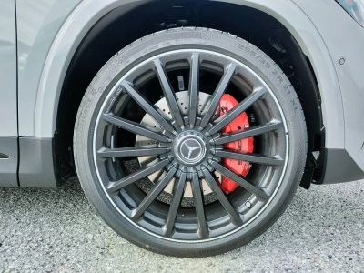 7 - Mercedes AMG GLA Cascioli Group