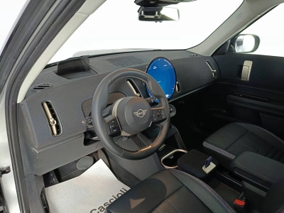 7 - MINI Countryman Cascioli Group