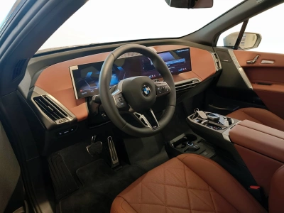 7 - BMW IX Cascioli Group