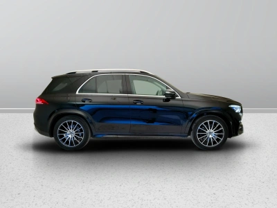 7 - Mercedes-Benz GLE Cascioli Group