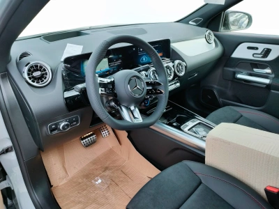 9 - Mercedes AMG GLA Cascioli Group