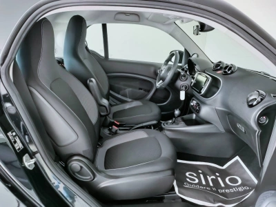 9 - smart fortwo Cascioli Group