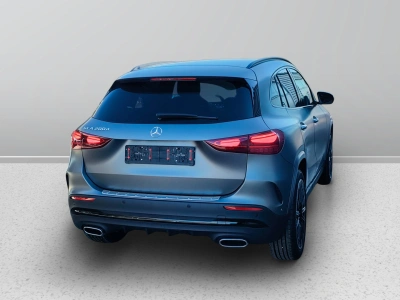 6 - Mercedes-Benz GLA Cascioli Group