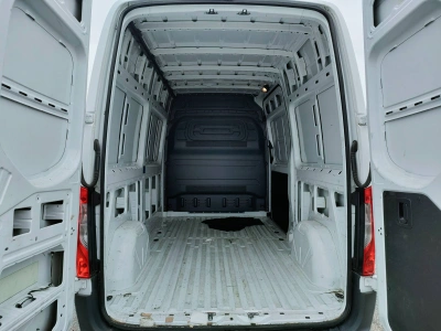 5 - Mercedes Vans Sprinter Cascioli Group