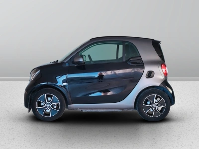 3 - smart fortwo Cascioli Group