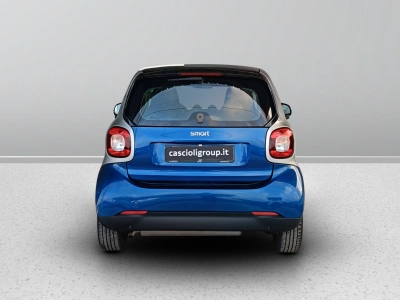 5 - smart fortwo Cascioli Group